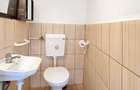 Casă individuală cu 9 camere cu Canalizare în Schei - 14