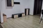 Inchiriez apartament 2 camere - 4