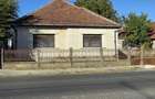 Casa De Vanzare In Apa Teren 2.551 Mp