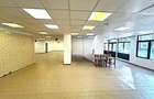 VANZARE CLADIRE CU RESTAURANT UTILAT COMPLET PLUS SPATIU COMERCIAL