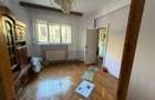 Apartament cu 4 camere în zona Universitate – proprietate cu istorie