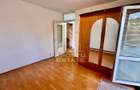 Apartament 3 camere decomandat de vânzare, 64 mp, centrală proprie