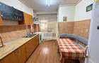 Apartament cu 4 camere 2 bai balcon si pivnita in Vasile Aaron