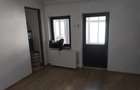 Casa locuibila imediat, centrala gaz, teren si curte proprie zona buna - birou - 8