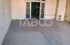 Apartament cu 2 camere de inchiriat in Centru finisat gata de mobilat - 1