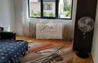 PF vand apartament 3 camere decomandate, Str. Rovine