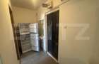 Apartament de vanzare, partial renovat, 3 camere, 43 mp - Si - 4