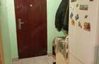 Garsoniera spa?ioasa DE VANZARE ( zona Micro 1 -peste Luncoi , Brad) - 7