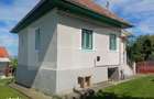 Casa de vanzare cu teren de 1300mp - 1