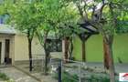 Casa in zona semicentrala 250000 Euro - 1