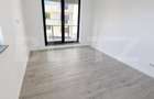 Apartament 3 camere + balcon, etaj 1 - 2