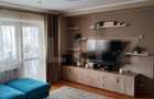 Apartament cu 2 camere si garaj, zona Mihai Eminescu