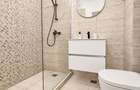 Apartament cu 2 bai si amenajare speciala, aproape de plaja