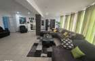 Casa de vanazre, 120 mp, teren 2900 mp, zona Butoiesti