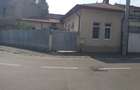 Vand casa sector 1 - 1