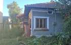 Casa din caramida +teren cu utilita?i ( zona A)