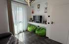 Apartament 3 camere semidecomandat 66.2 mp, Zona Vivo, Flore