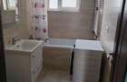 Inchiriez apartament cu doua camere in Comanesti
