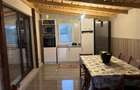 Casă cu 6 camere cu Teren 500 Mp în Săbăreni