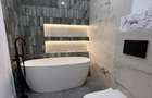 Apartament cu 3 camere în Central - 4 Apartament cu 3 camere în Central - 4