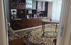 Vand apartament cu 2 camere, decomandat - 2