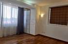 Apartament cu 3 camere decomandat în Arcul de Triumf - 6