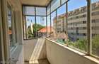 Apartament cu 4 camere decomandat în Central - 3