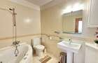 Apartament cu 3 camere decomandat în Central - 11