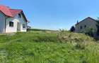 Teren de 7700 mp, în Cotu Băii - 1