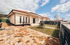 casa / vila Stefanesti , La Cheie'' , finisaje + pozitie DEOSEBITA ! - 15