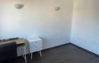 Apartament 2 camere, balcon ?i lift, Sector 4 - 13