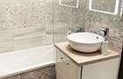 Apartament cu 3 camere semidecomandat în Central - 6