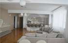 Apartament cu 4 camere decomandat în Băneasa - 3