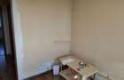 Apartament cu 3 camere semidecomandat în Alexandru Obregia - 9