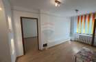 Apartament doua camere et 1 - 5