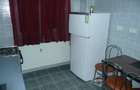 Proprietar inchiriez apartament 3 camere Crangasi - 2
