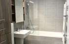 Apartament cu 2 camere decomandat în Tractorul - 9