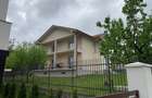 Casă cu 4 camere în Bucium - 2