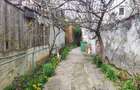 Proprietar inchiriez apartament 2 camere, central, in vila la curte, sector 1, str Maramures, 58 mp - 2