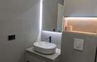 Apartament de lux cu 3 camere, 80 mp cu terasa 10 mp, zona centrala - 10