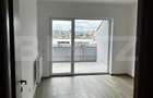 Apartament cu 3 camere semidecomandat în Bună Ziua - 4