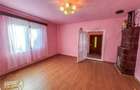 Casă cu 3 camere cu Teren 1749 Mp în Lunga - 5