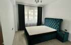 Apartament cu 3 camere decomandat în Tractorul - 3