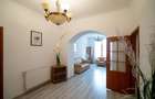 Apartament cu 4 camere semidecomandat în Universitate - 1
