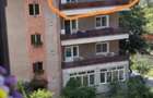 Apartament cu 3 camere decomandat în Băile Herculane - 10