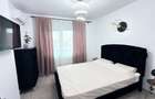 Inchiriez Apartament spatios de 90 mp la etajul 1, cu garaj, pod si curte verde - 3