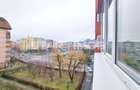 Apartament cu 3 camere decomandat în Răcădău - 12