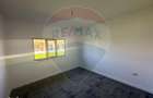 Casa cu 4 camere de vanzare - 2