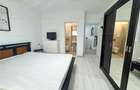 Apartament cu 3 camere decomandat în Tractorul - 3