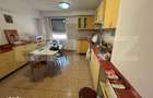 Apartament 3 camere de vanzare Nufarul, Oradea, spatios, 2 bai, 2 - 8